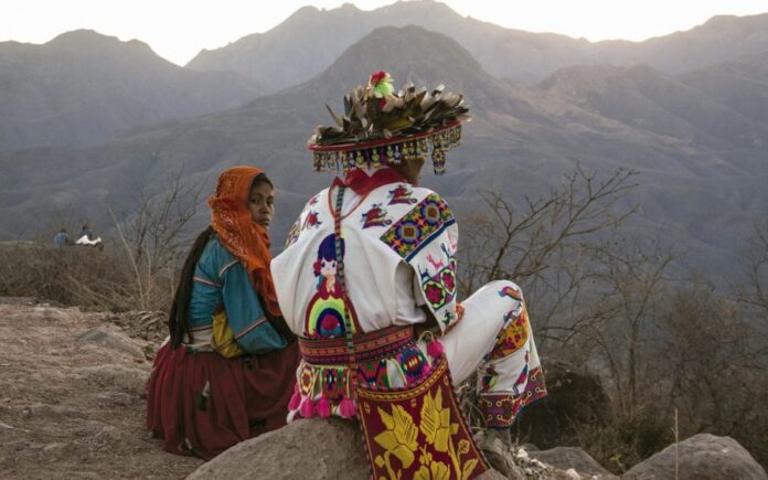 arte_huichol-900x563.jpg