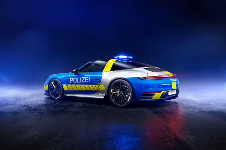 Este Porsche 911 Targa es convertido en una patrulla alemana