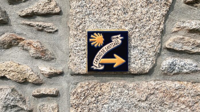 Guía de itinerarios del Camino de Santiago camino-de-santiago-cartel
