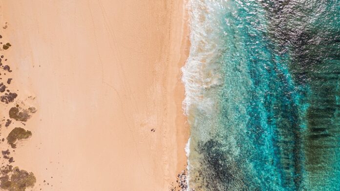Viajar entre las islas Canarias: qué ver y consejos playa-canarias