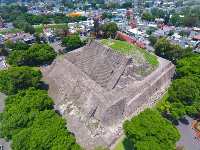 Pirámide-de-Tenayuca