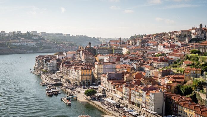 Oporto-1.jpg