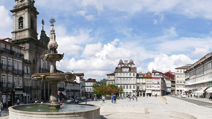 portugal-plaza.jpg