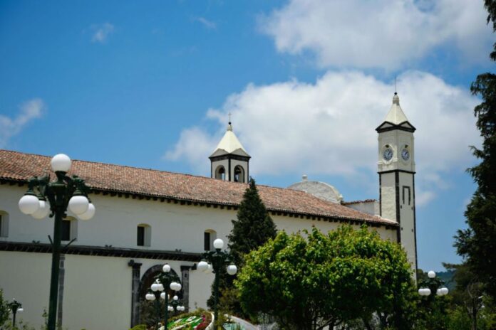 pueblos-magicos-con-bosque-zacatlan-de-las-manzanas-puebla.jpg