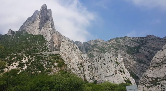 la-huasteca-monterrey-shutter-3.jpg