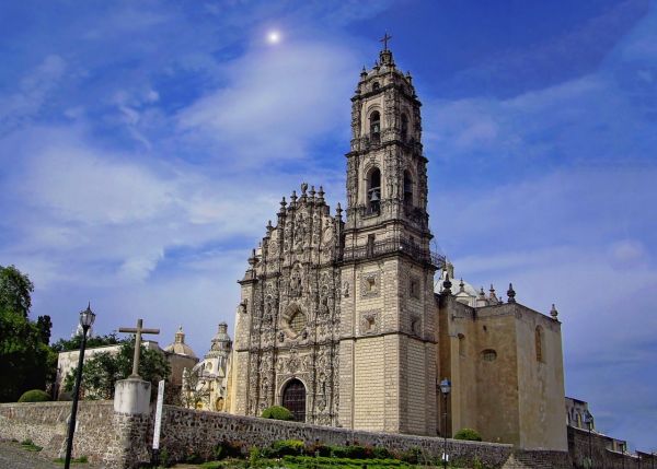 pueblos-norte-cdmx-shutterstock-tepotzotlan.jpg